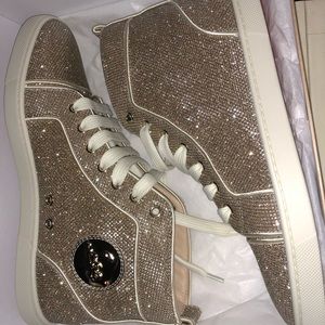 📛SOLD📛 Bip bip gold glitter louboutin sneakers